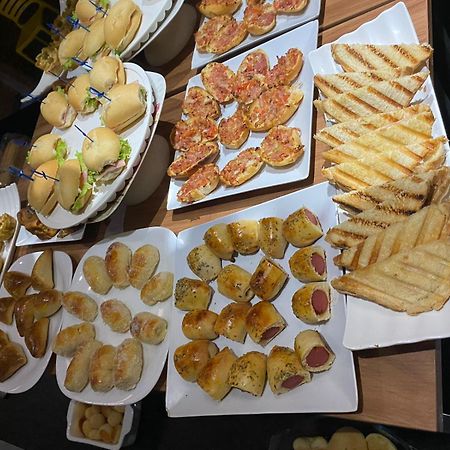 Hotel Avenida Plaza Querencia  외부 사진